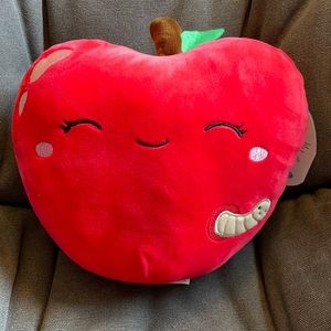 Ressie the Apple 8 in. Squishmallow